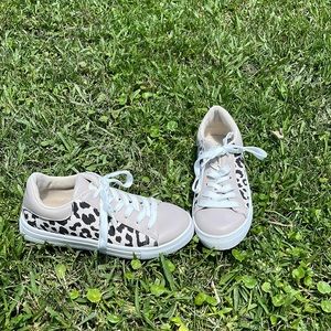 Taupe Leopard Print Sneakers
